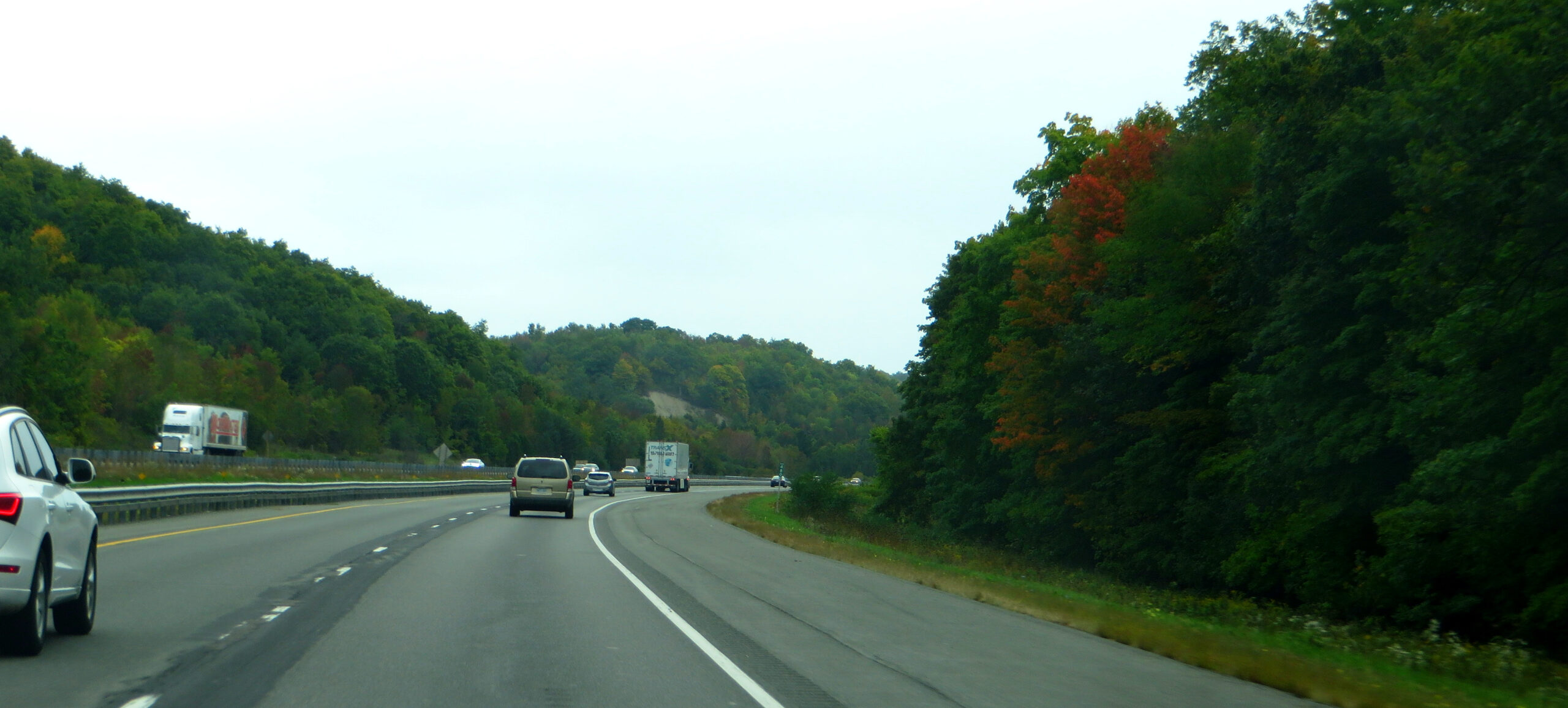 Ontario_Highway_401_Near_Cobourg,_Ontario_(29985968781) Ontario_Highway_401_Near_Cobourg,_Ontario_(29985968781)